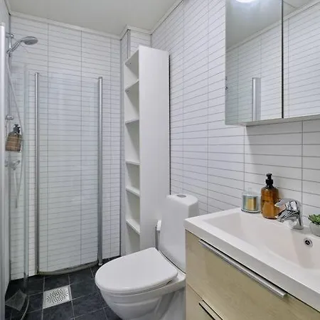 Sentrumsnaer Og Romslig 4-roms 公寓 *